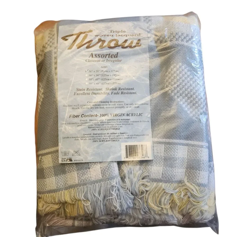 American Weavers Jaquard Throw Blanket Blue White Check Hearts & Bears 36